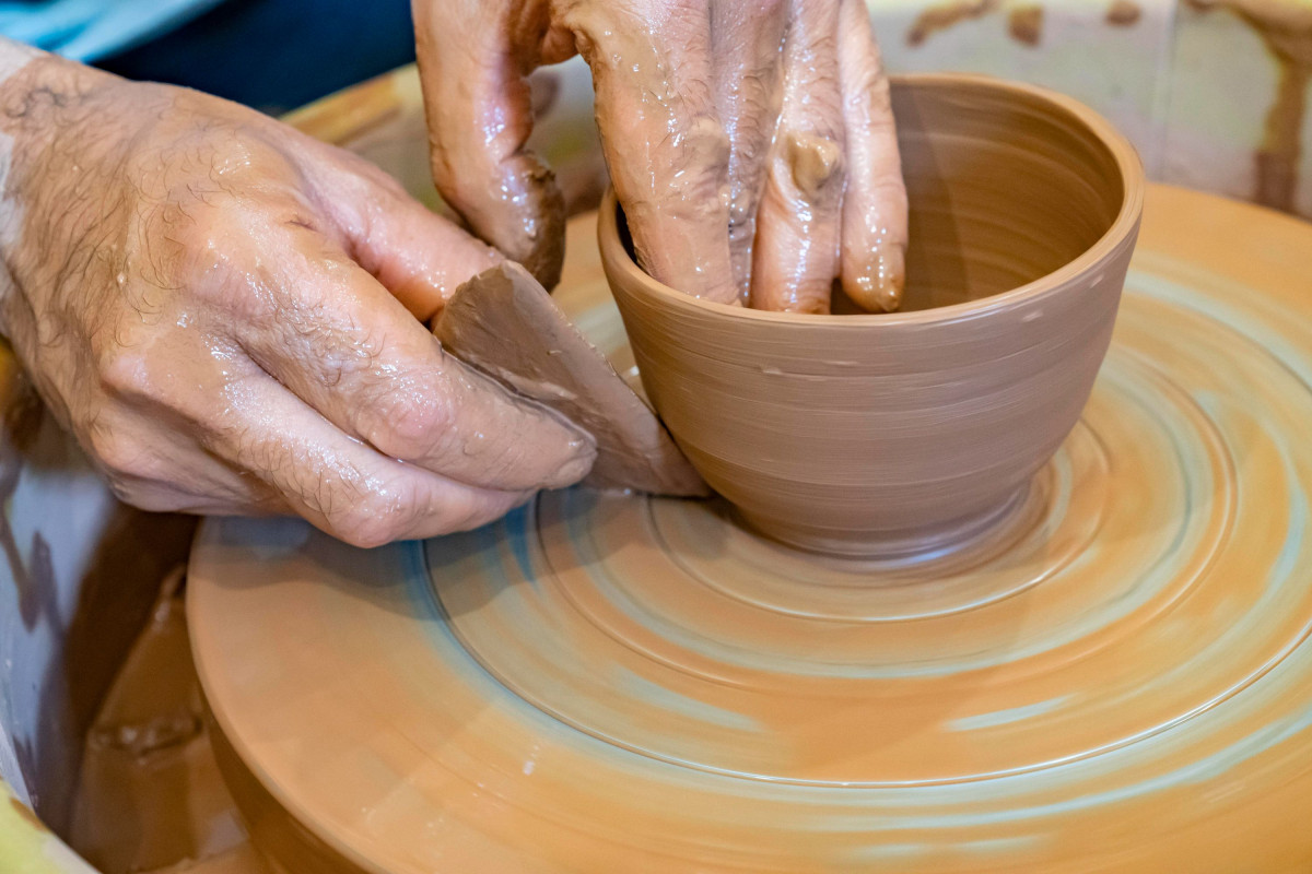 Initiez-vous au tour du potier à Angers
