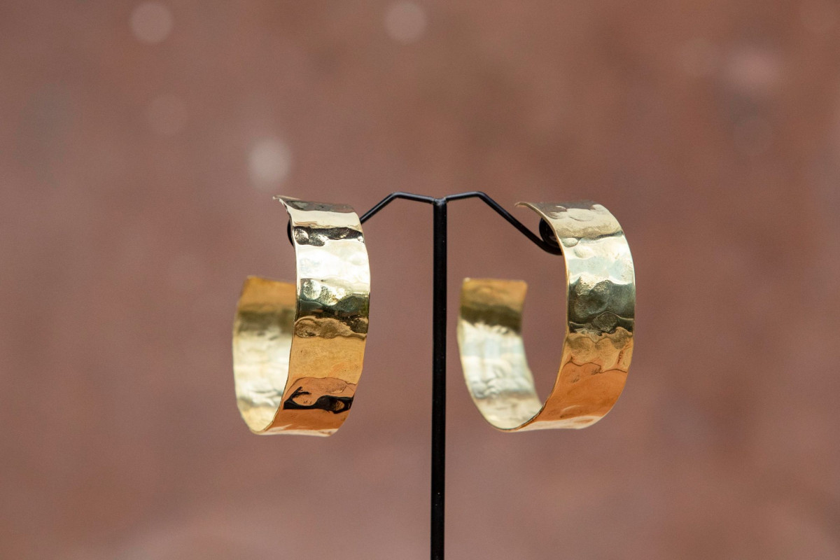 Fabriquez vos boucles d'oreilles en laiton