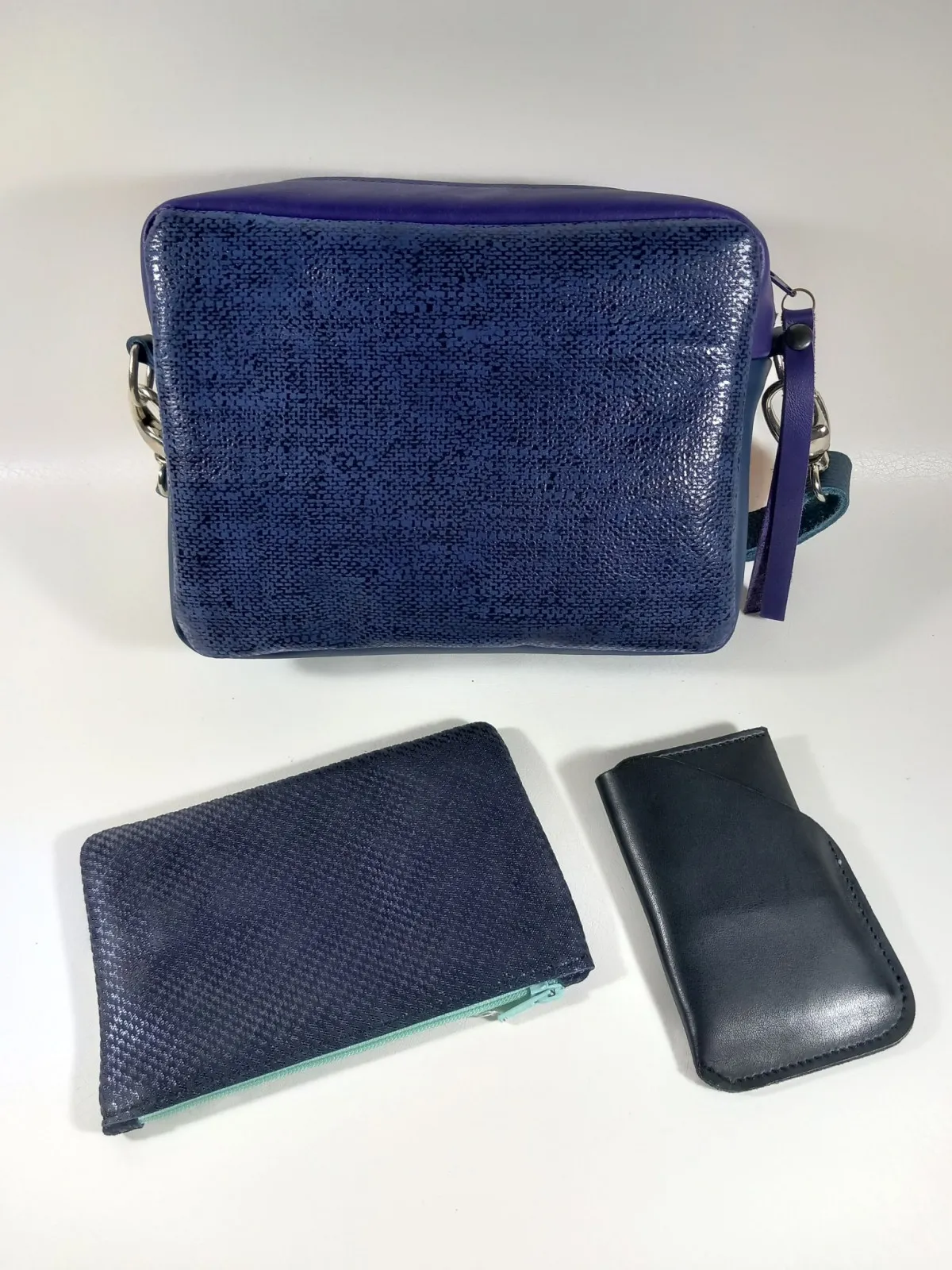 Initiez-vous à la maroquinerie en une journée