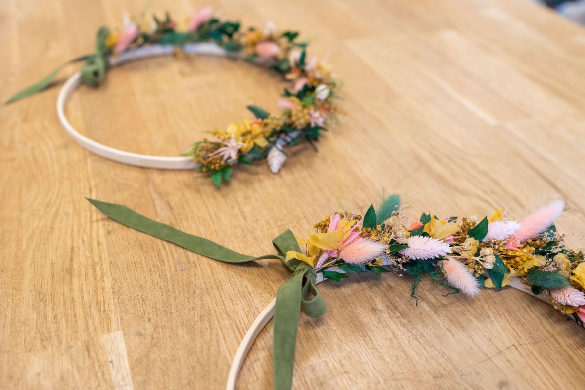 Réalisez votre couronne de fleurs séchées