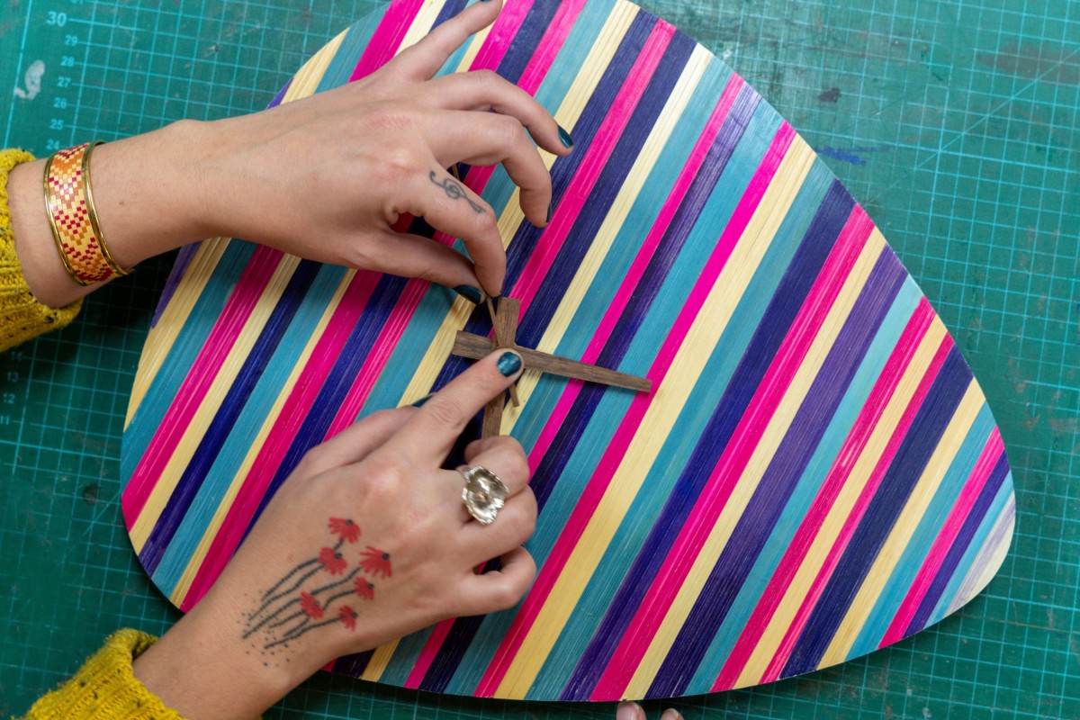 Réalisez votre horloge en marqueterie de paille à Marseille