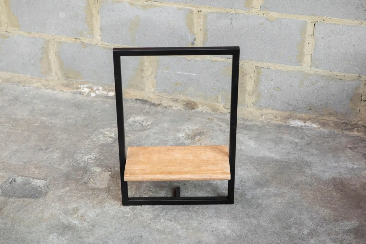 Create your own metal and wood shelf