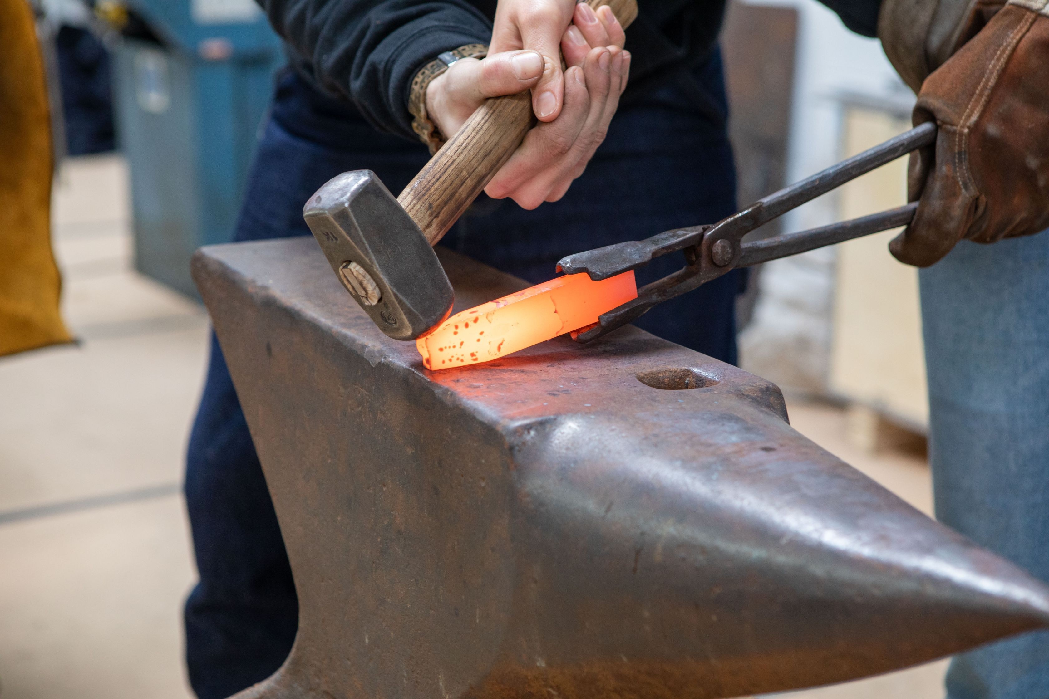 Forgez votre couteau droit brut de forge