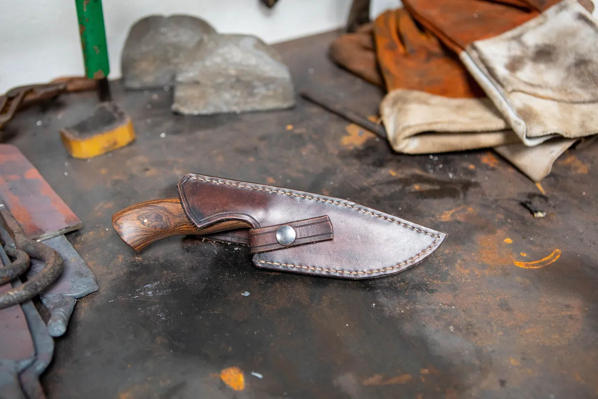 Craft your own leather knife sheath