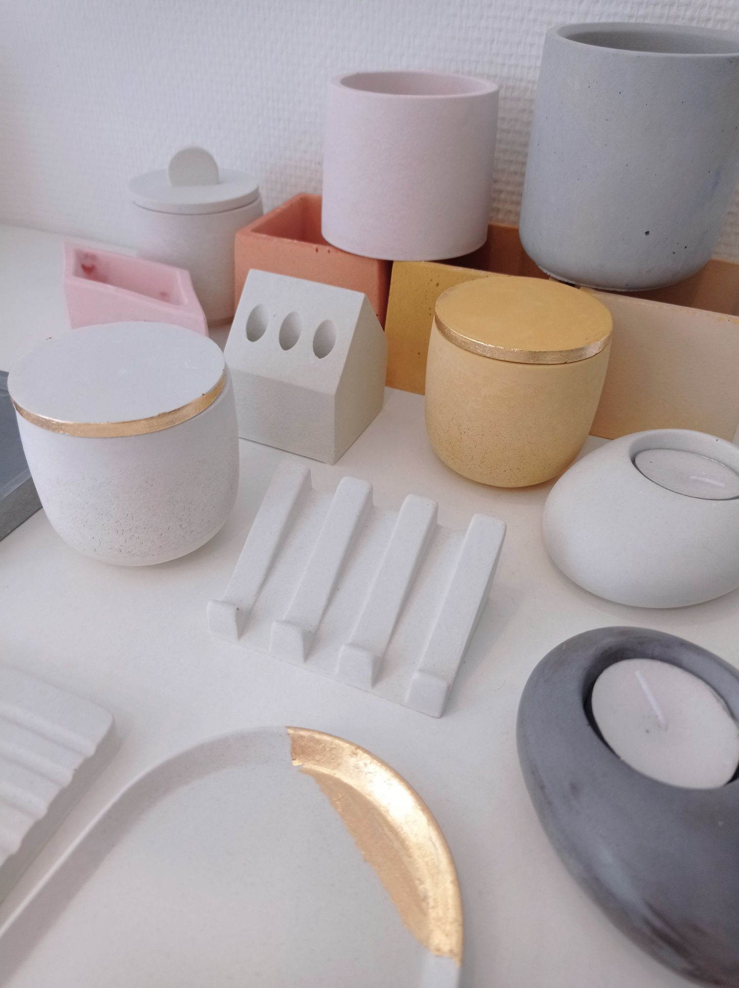 Créez vos deux objets en béton