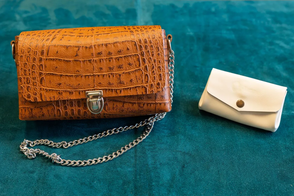 Réalisez votre sac ou pochette en cuir
