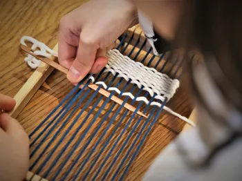 Wecandoo - Découvrez le tissage avec de la soie