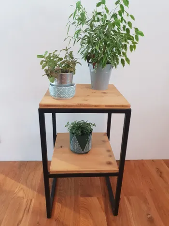 Créez votre petite table en métal et sur une journée
