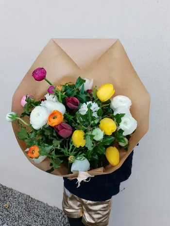 Composez votre bouquet de fleurs de saison