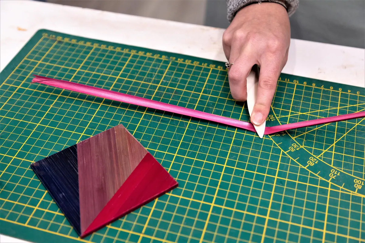 Initiez-vous à la marqueterie de paille