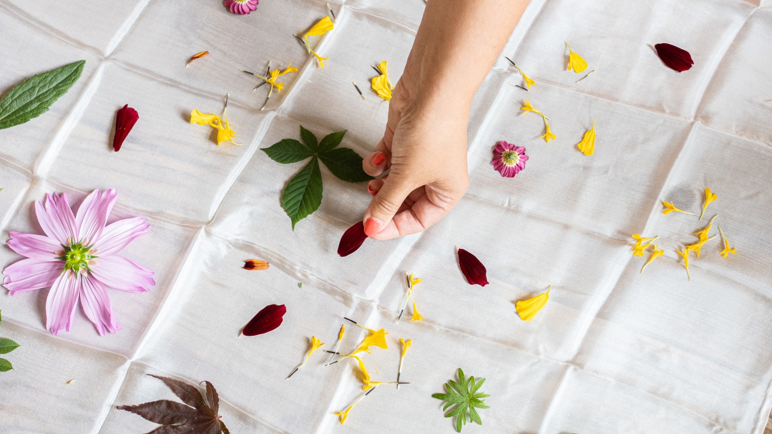 Confectionnez votre foulard en éco-print