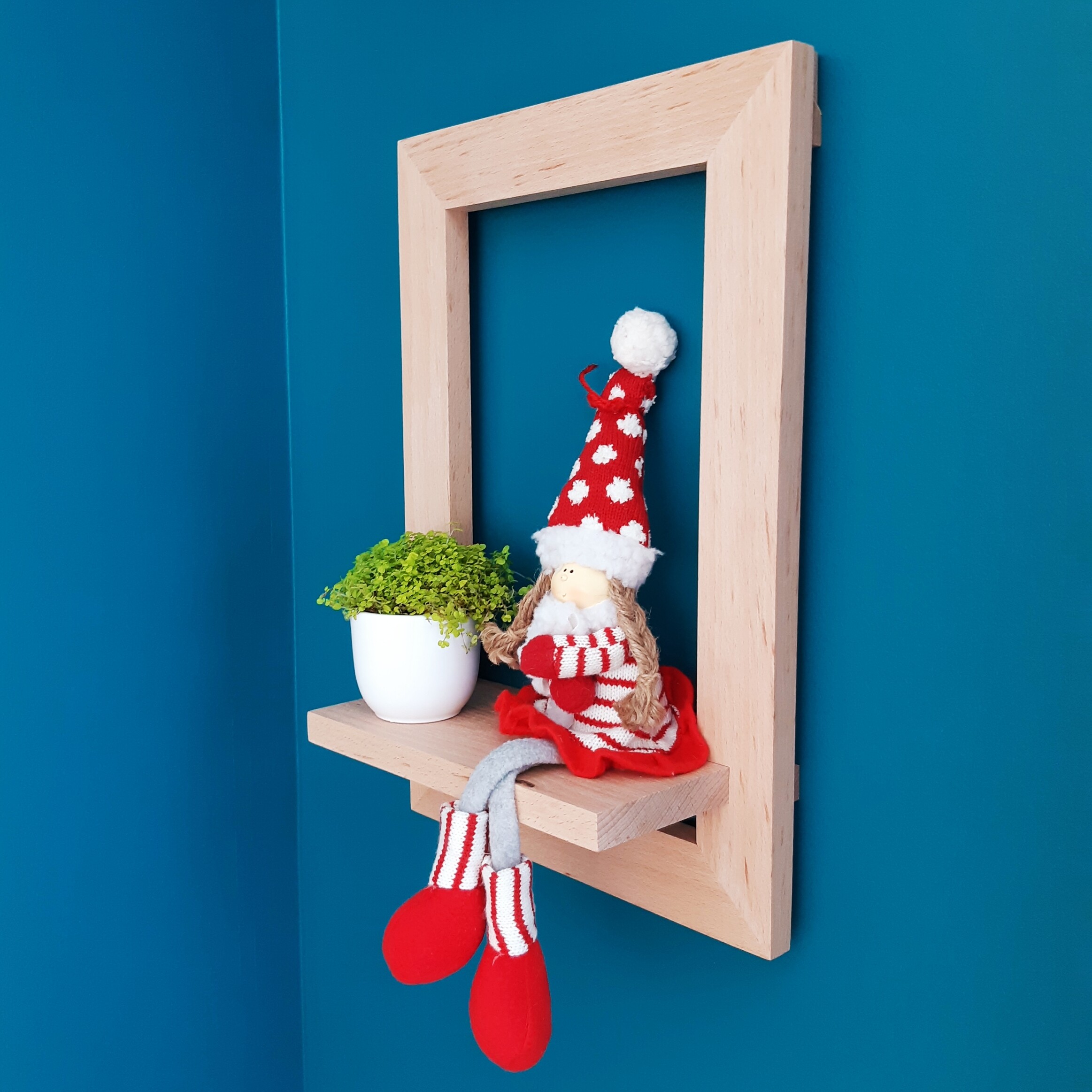 Réalisez votre cadre-étagère en bois à Lille