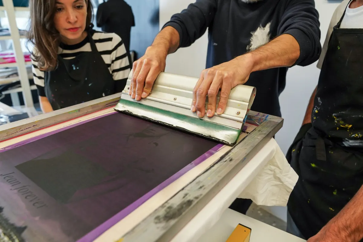 Découvrez la sérigraphie en groupe