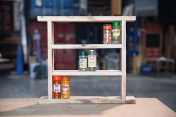 Fabriquez votre étagère à épices en bois de palette