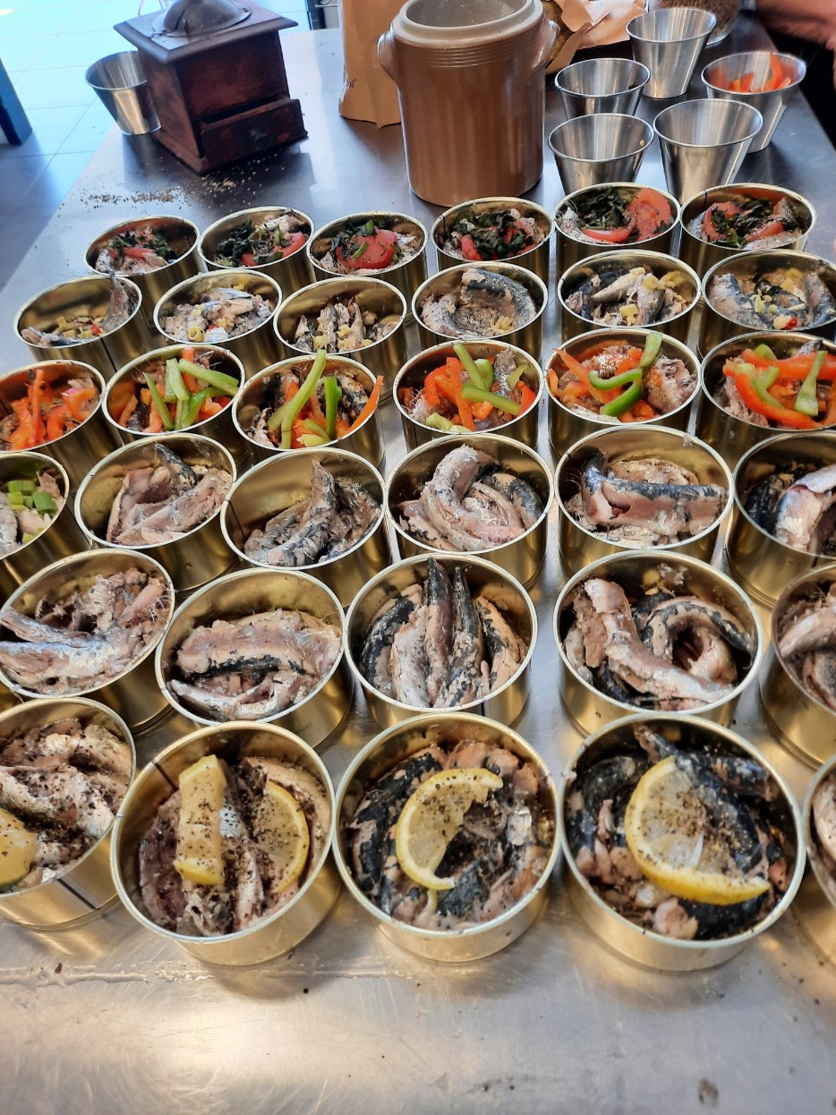 Wecandoo - Faites vos conserves de poisson de saison