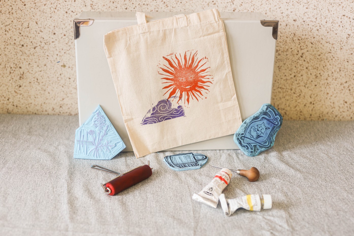 Wecandoo - Découvrez l'impression linogravure sur un tote bag