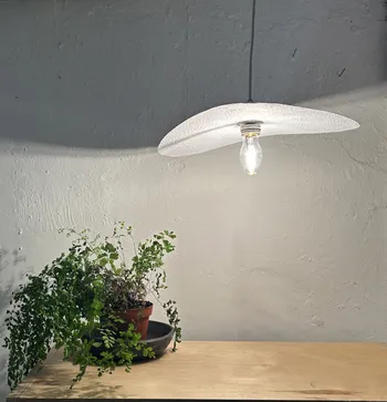 Fabriquez votre luminaire en papier recyclé
