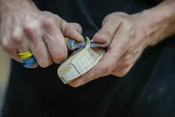 Créez votre petit leurre de pêche en bois