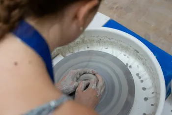 Wecandoo - Initiez-vous au tour de potier