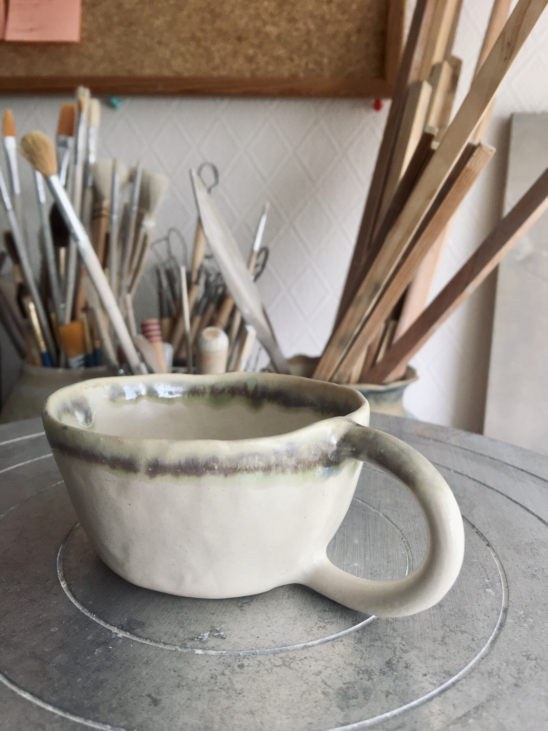Wecandoo - Modelez votre grand mug en grès