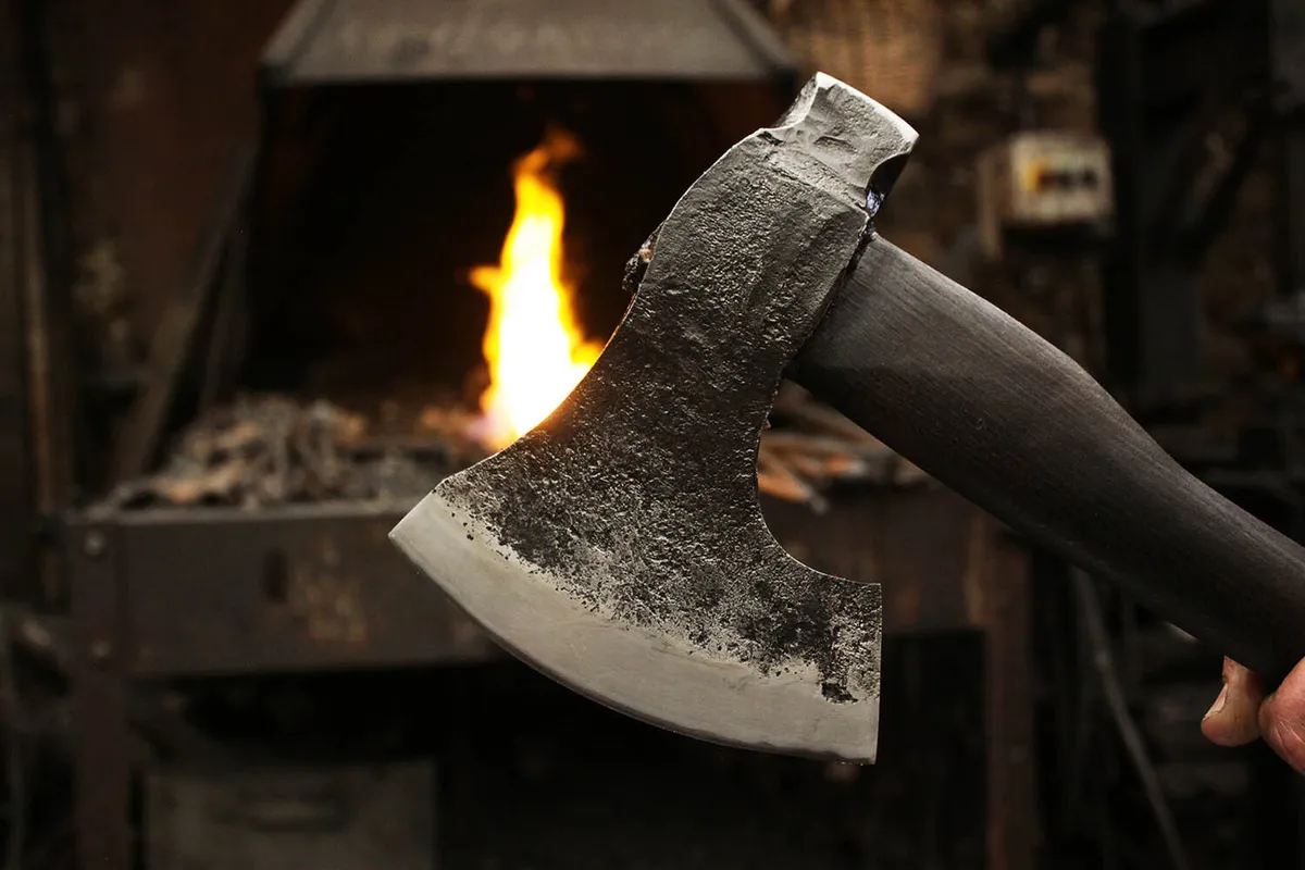 Forgez votre hache - 2J