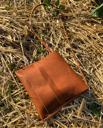 Fabriquez votre sac pochette en cuir