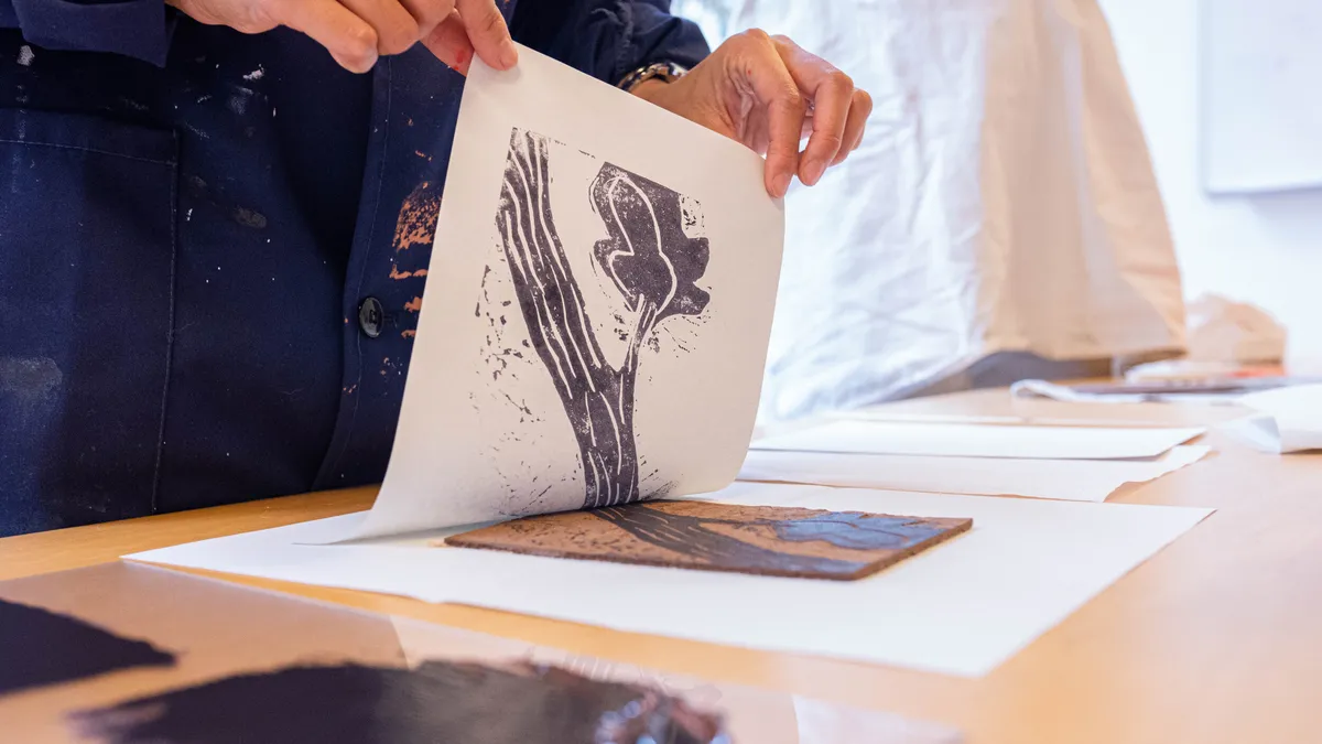 Réalisez vos cartes en linogravure