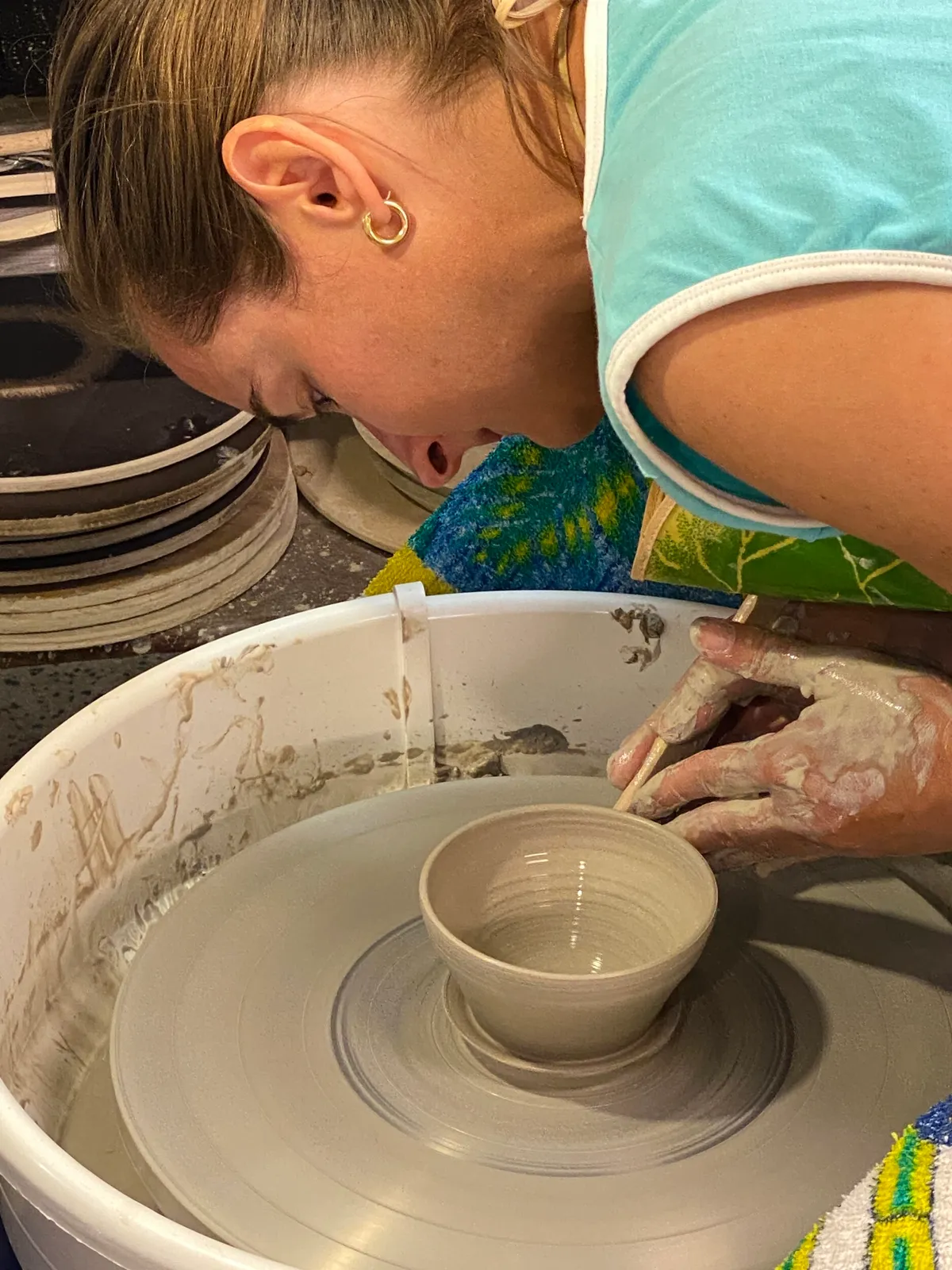 A one-day initiation to potter's wheel and modelling