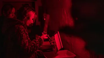 Apprenez à faire du tirage Noir et Blanc argentique