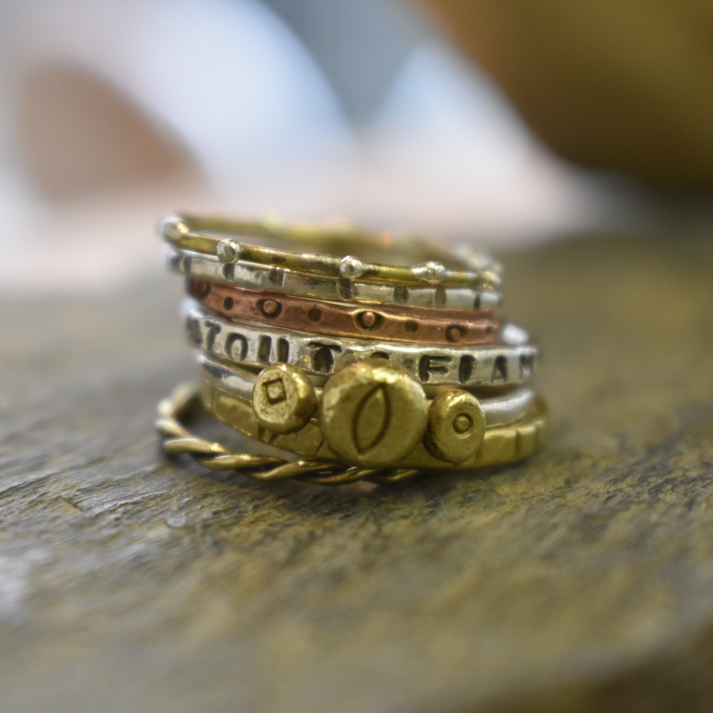 Réalisez et personnalisez vos "stacking rings"