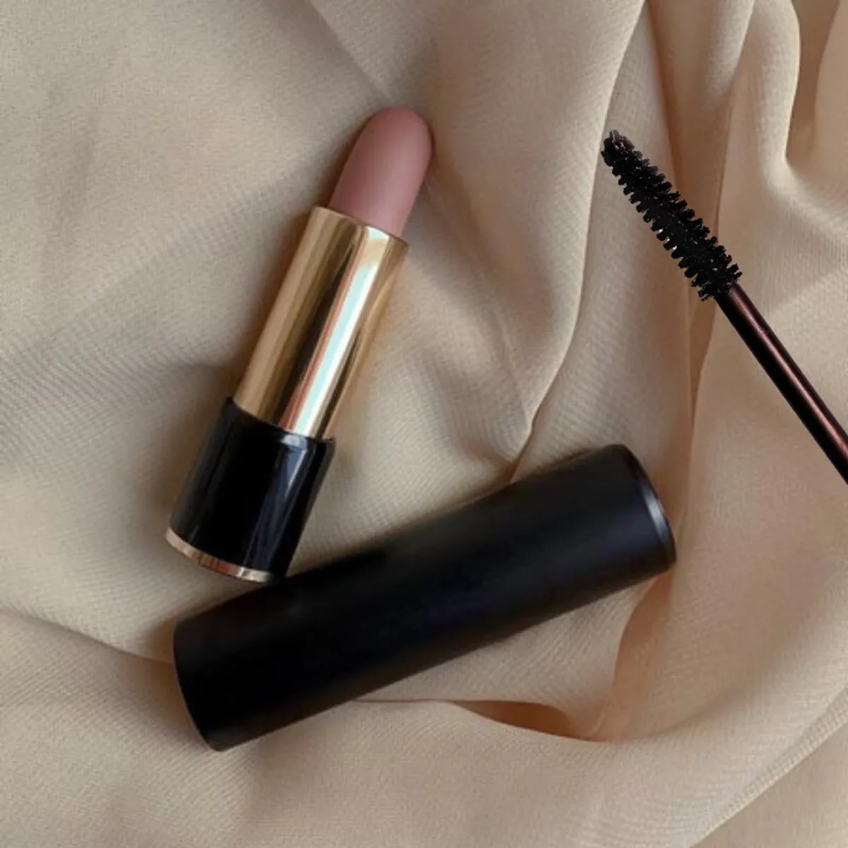 Créez vos rouge à lèvres et mascara