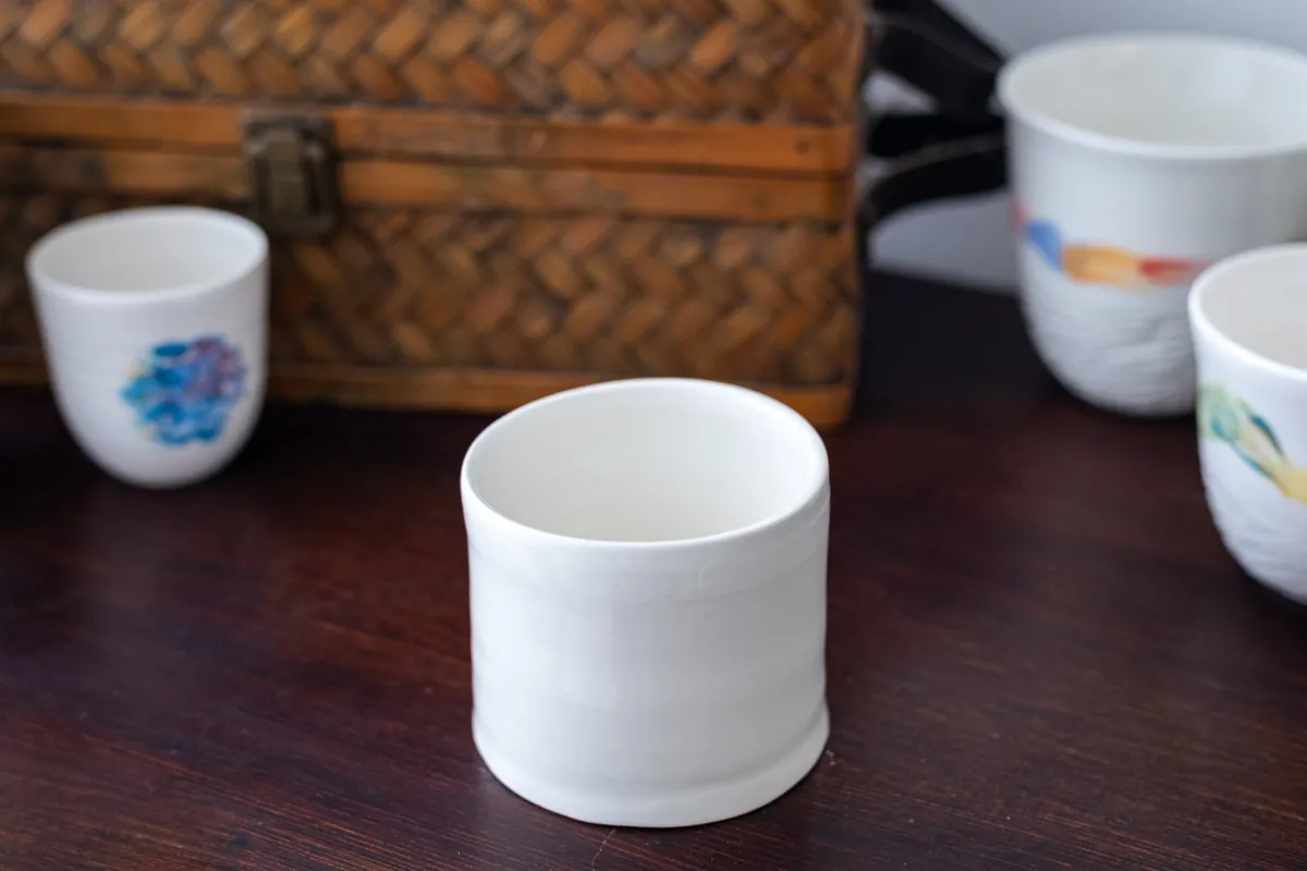 Initiez-vous au tournage de la porcelaine