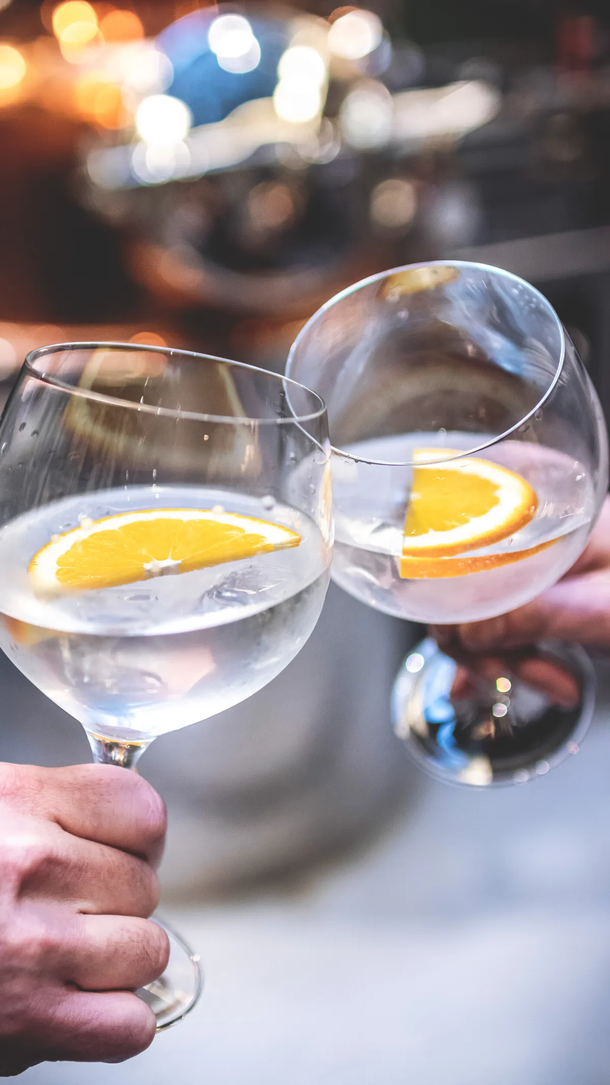 Distillez votre gin en duo