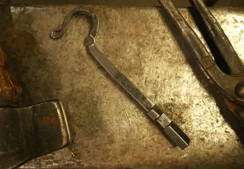 Forgez votre décapsuleur