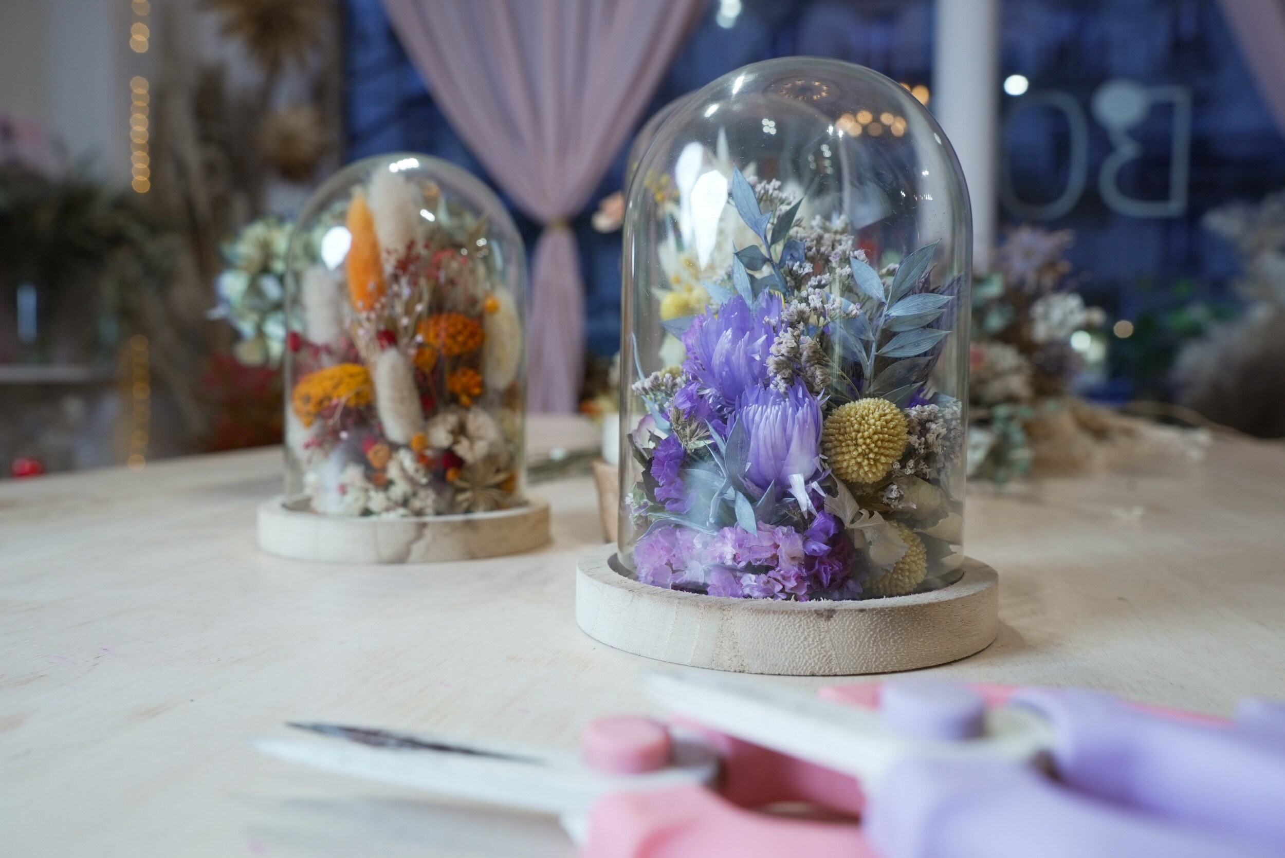 Réalisez votre cloche de fleurs séchées