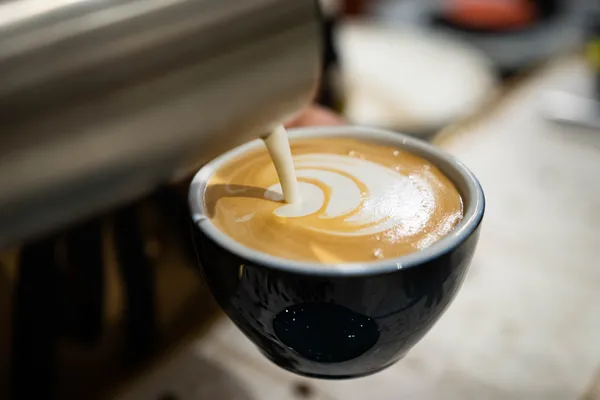 Wecandoo - Découvrez l'art de la torréfaction et du latte art