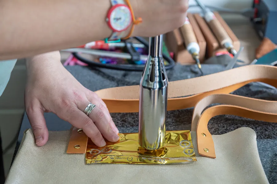 Réalisez votre tote bag en cuir avec Emma - Image n°1 - Wecandoo