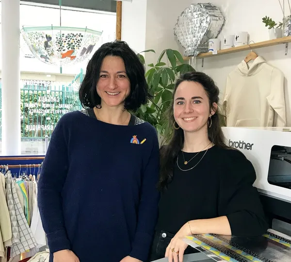 Réunissez votre équipe et créez vos t-shirts Space Invader avec Lauriane et Lucie - Image n°5 - Wecandoo