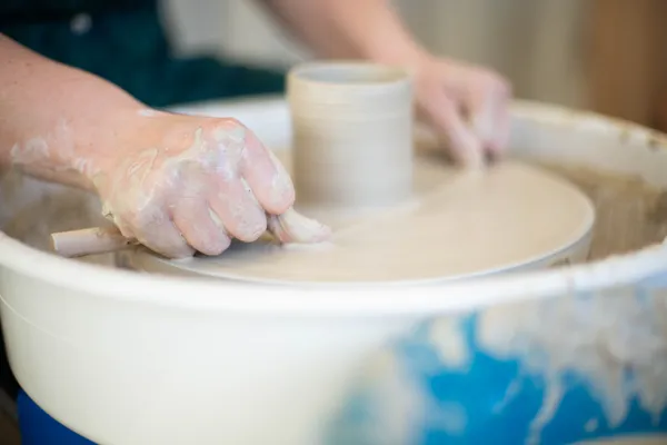 Initiez-vous au tour de potier avec François - Afbeelding nr. 5 - Wecandoo