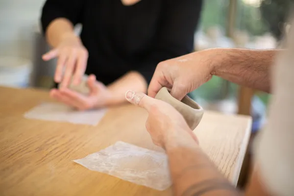 Modelez votre duo de bols chawan - Image n°2 - Wecandoo