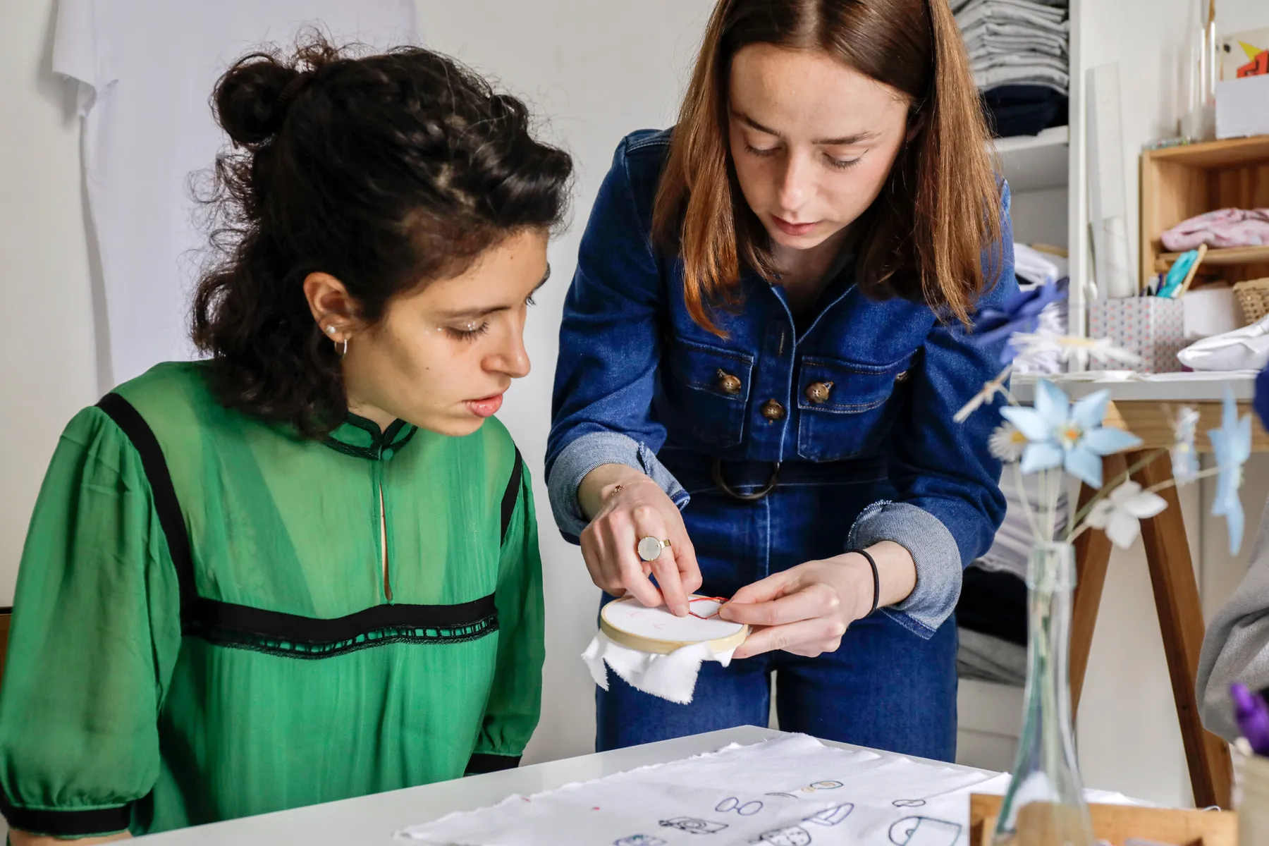 Réalisez votre broderie sur t-shirt avec Marie - Image n°3 - Wecandoo