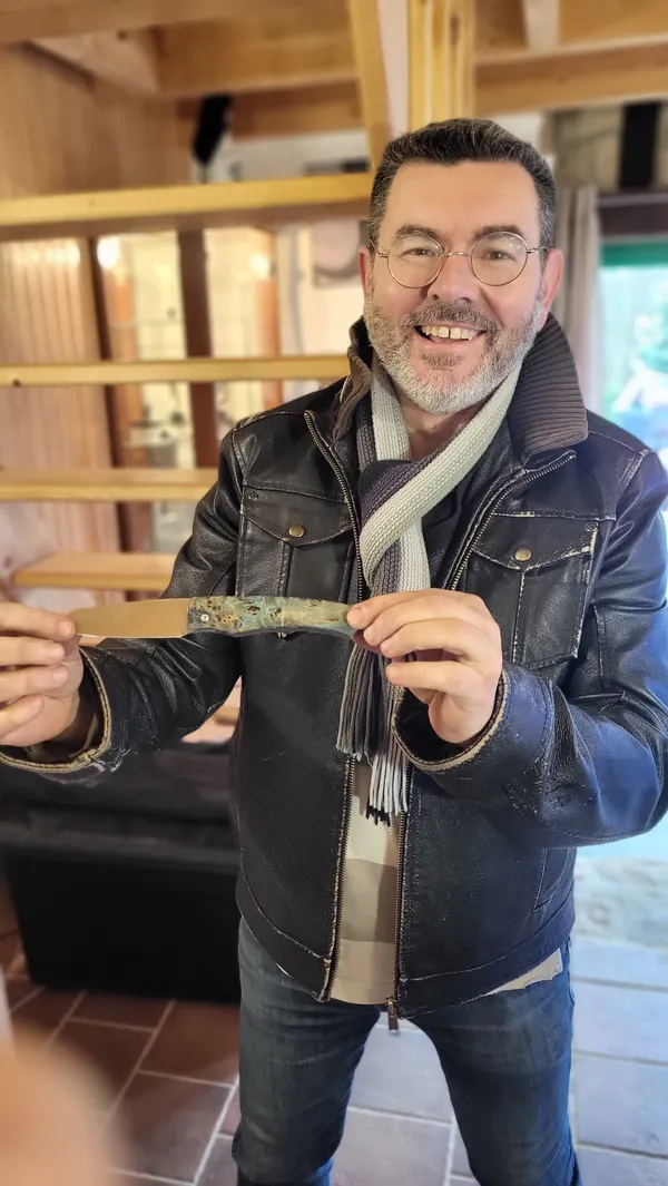 Assemblez votre couteau pliant sur une journée - Image n°2 - Wecandoo