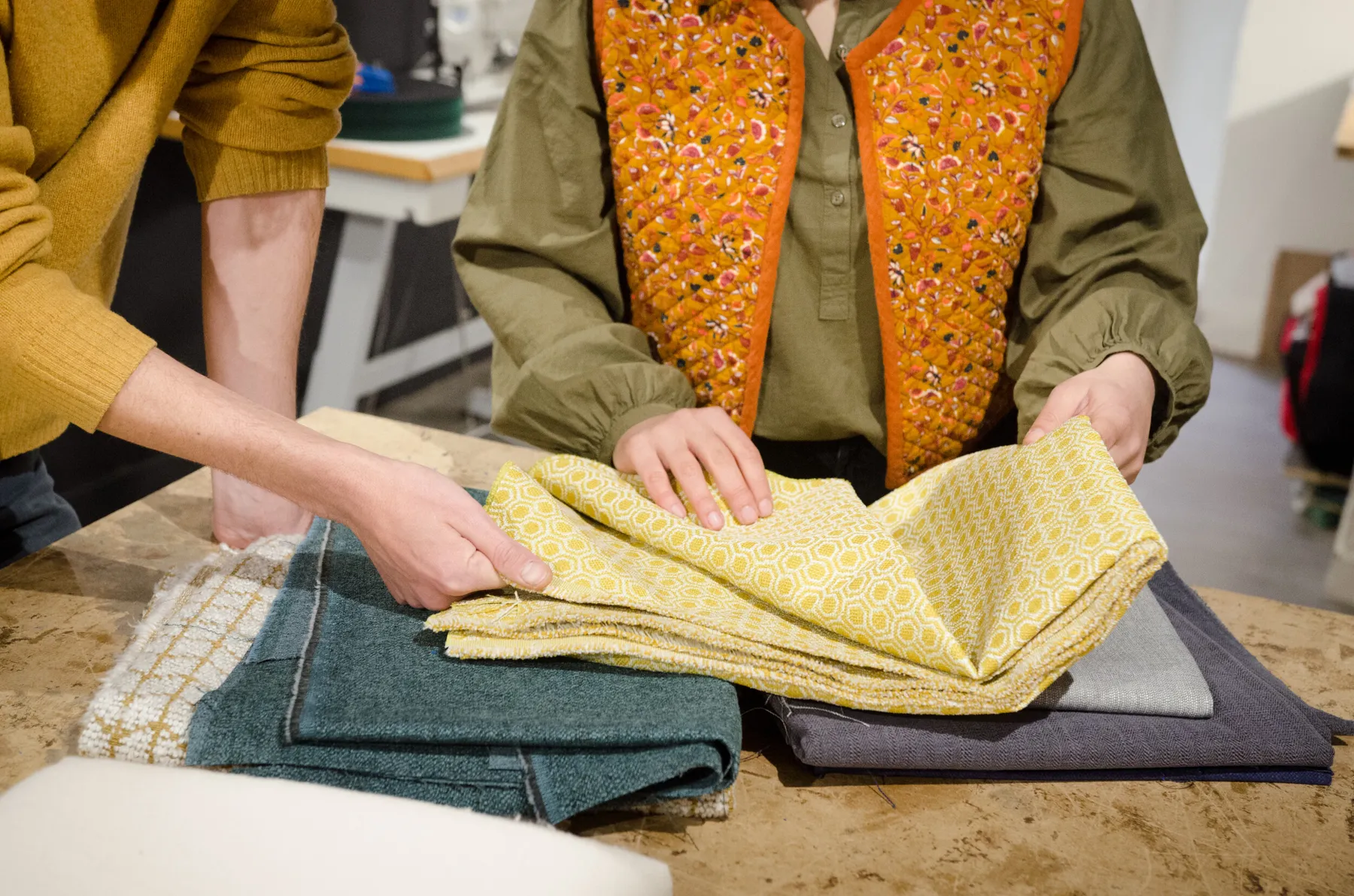 Rénovez votre chaise ou fauteuil vintage en une journée - Image n°1 - Wecandoo