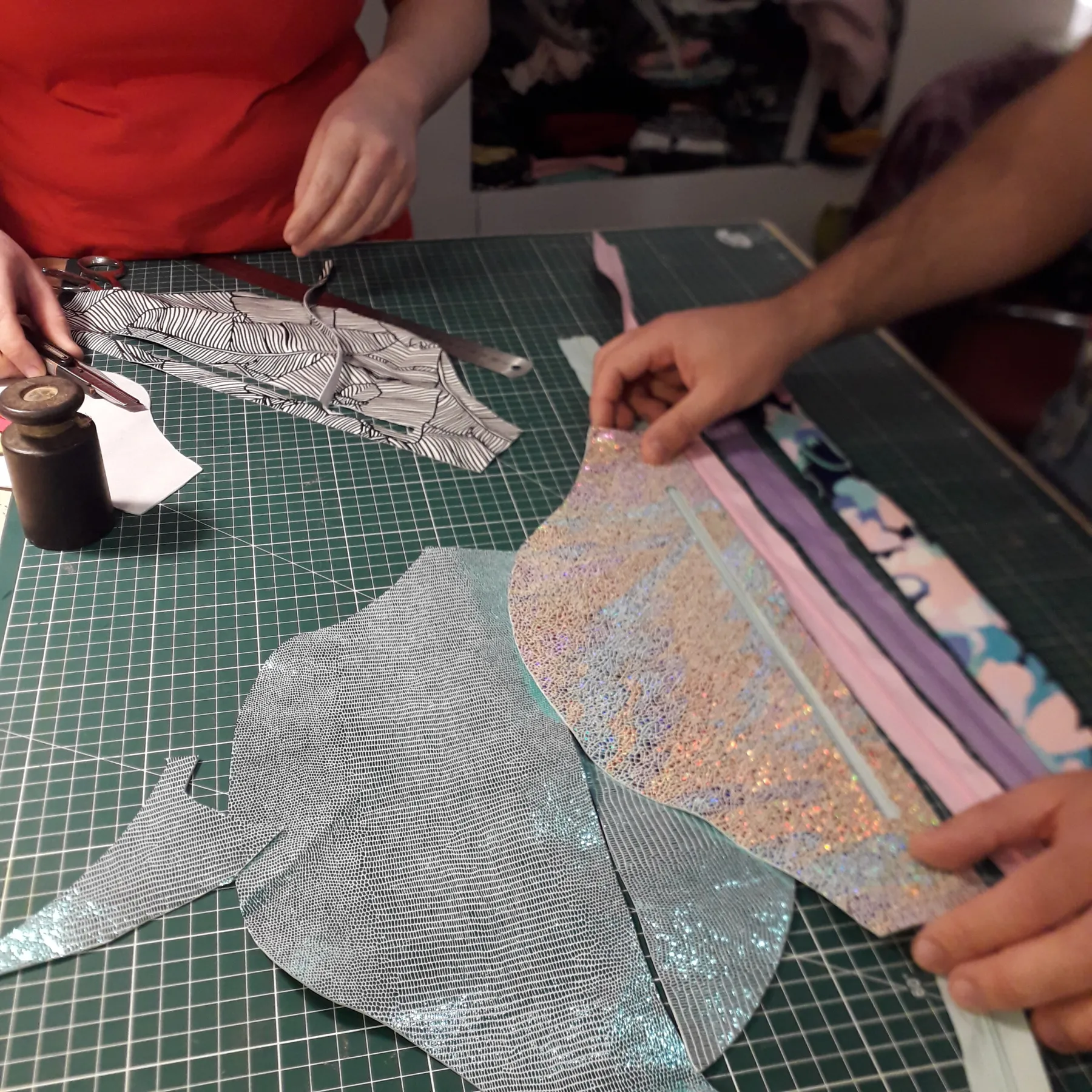 Fabriquez votre sacoche banane en cuir recyclé - Image n°1 - Wecandoo