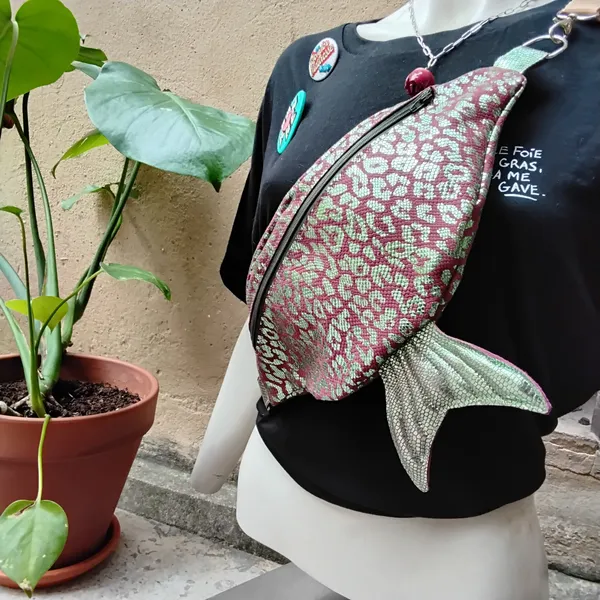 Fabriquez votre sacoche banane en cuir recyclé - Image n°3 - Wecandoo