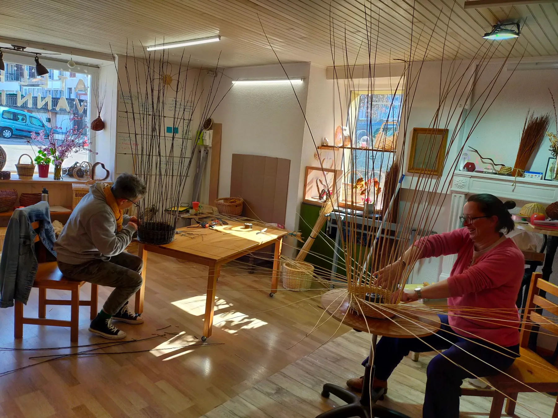 Réalisez votre panier en osier le temps d'une journée - Afbeelding nr. 1 - Wecandoo