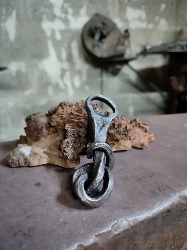 Forgez votre décapsuleur avec Patrice - Image n°3 - Wecandoo