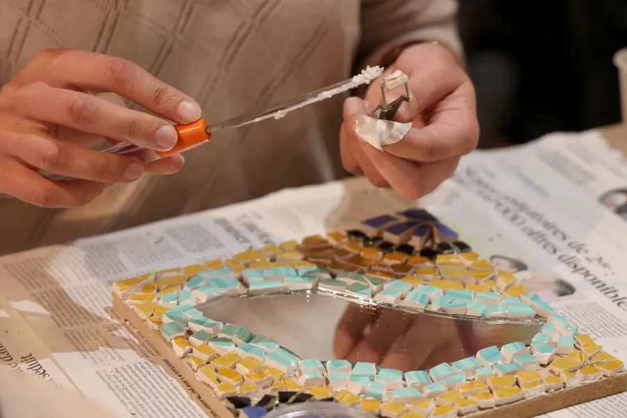 Initiez-vous à la mosaïque en plein cœur du vieux Lyon avec Marianne - Image n°1 - Wecandoo