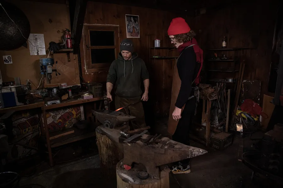 Forgez votre couteau médiéval sur une journée - Image n°1 - Wecandoo