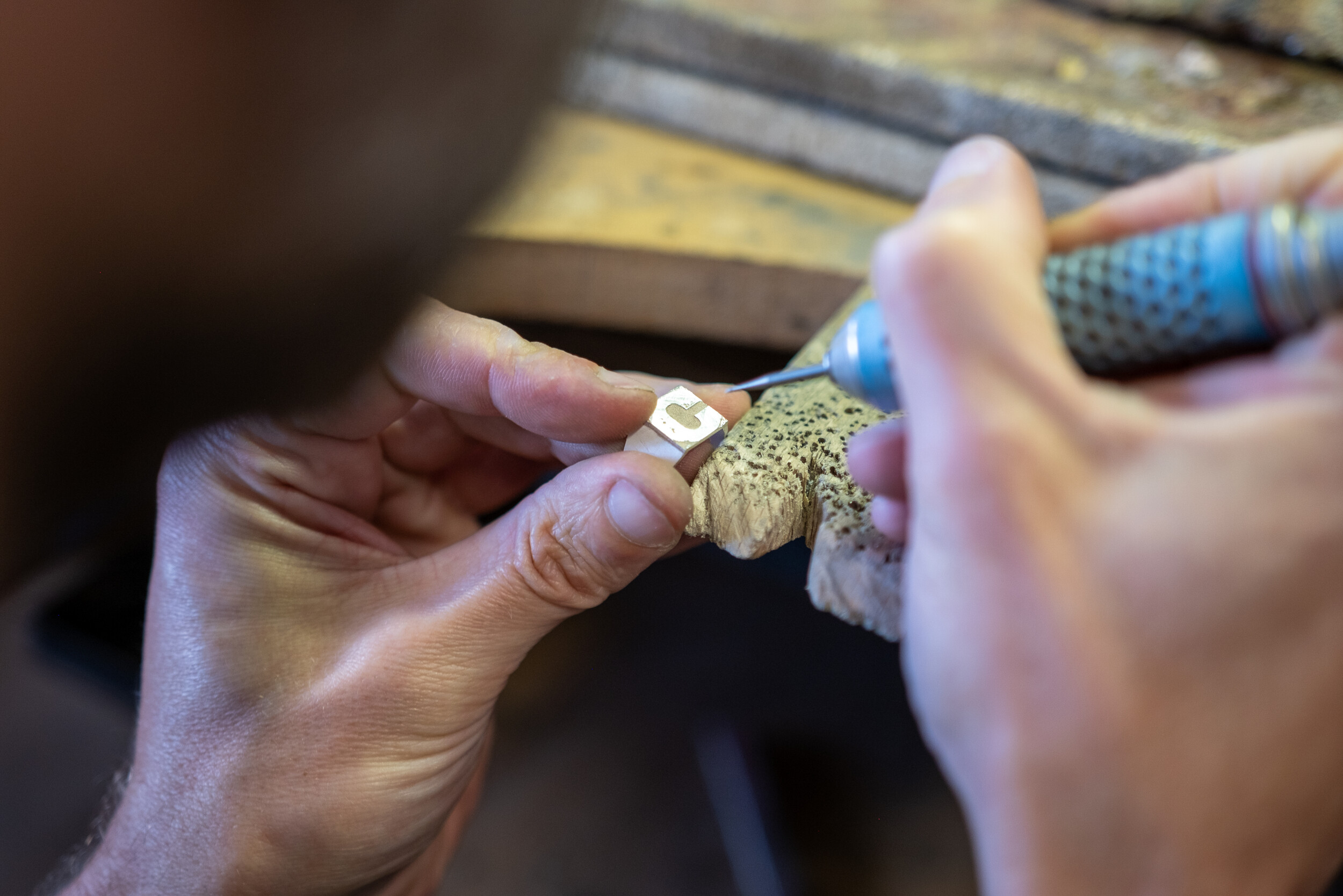 Wecandoo - Fabriquez votre anneau ou votre chevalière en argent avec Fabrice - Image n°3